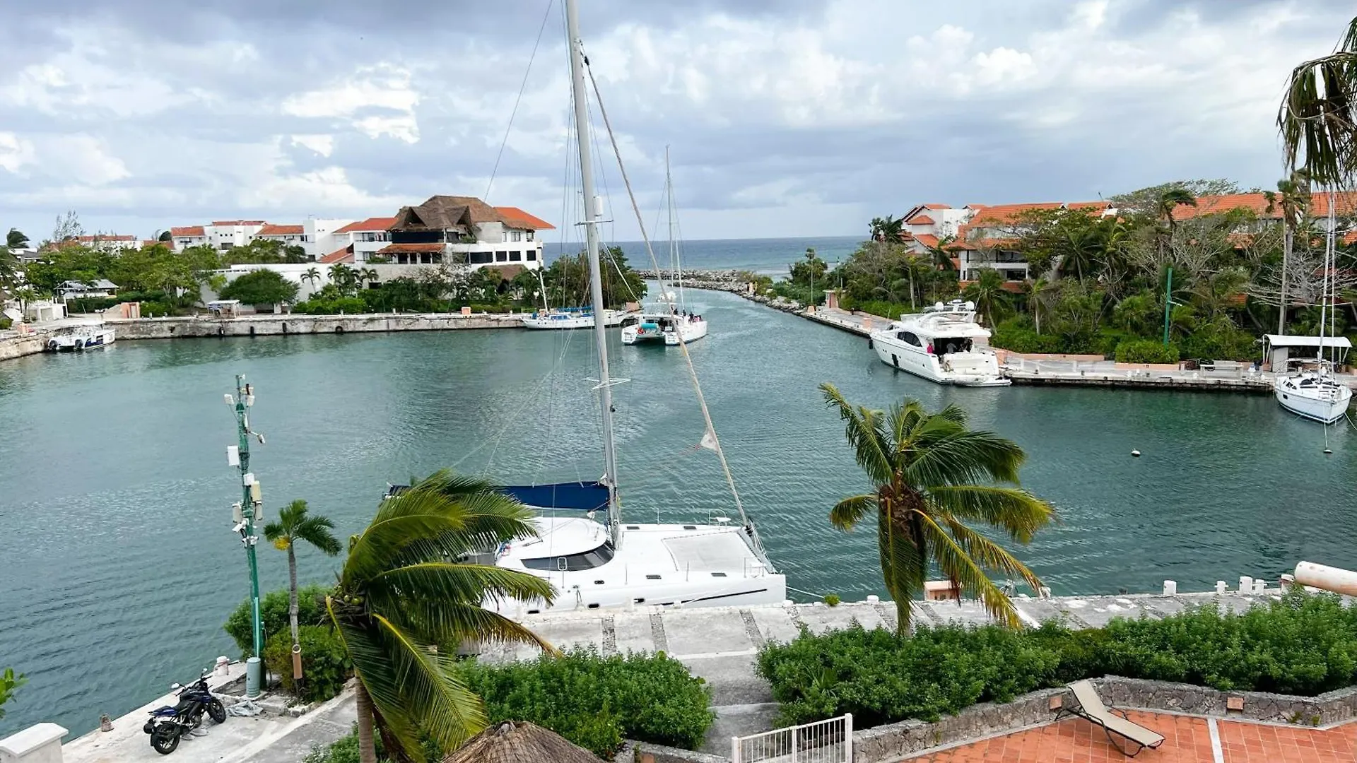 Apartment Ocean & Marina Views,Affordable,Spoil Yourself! Puerto Aventuras Mexico