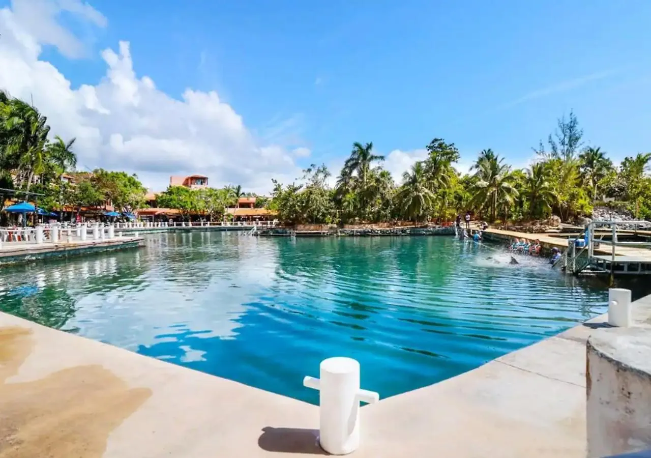 Apartment Ocean & Marina Views,Affordable,Spoil Yourself! Puerto Aventuras Mexico